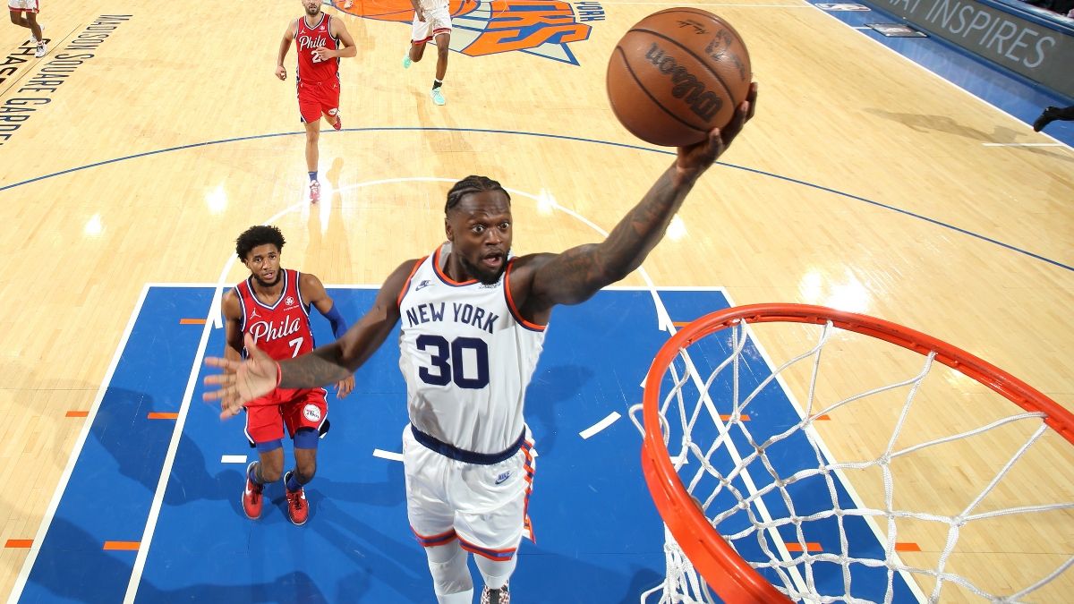 New York Knicks Christmas Promo: Bet $20, Win $205 if Julius Randle Scores a Point! article feature image