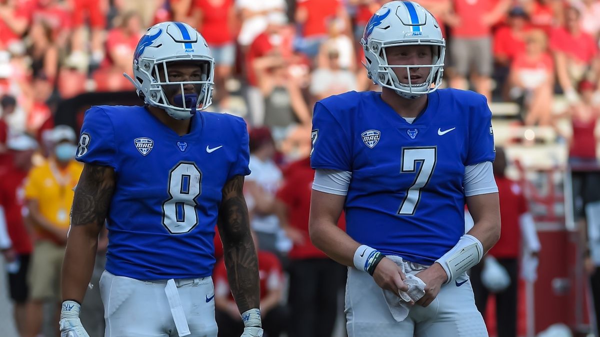 College Football Odds, Picks, Predictions for Ohio vs. Buffalo: Full Betting Guide For MAC Clash article feature image