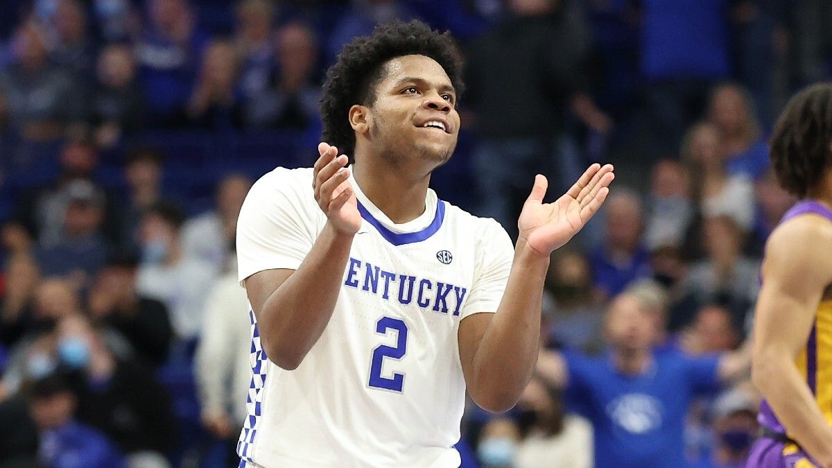 Tuesday College Basketball Odds, Picks, Predictions: 6 Games Attracting Smart Money, Including Kentucky vs. Vanderbilt, DePaul vs. Marquette article feature image