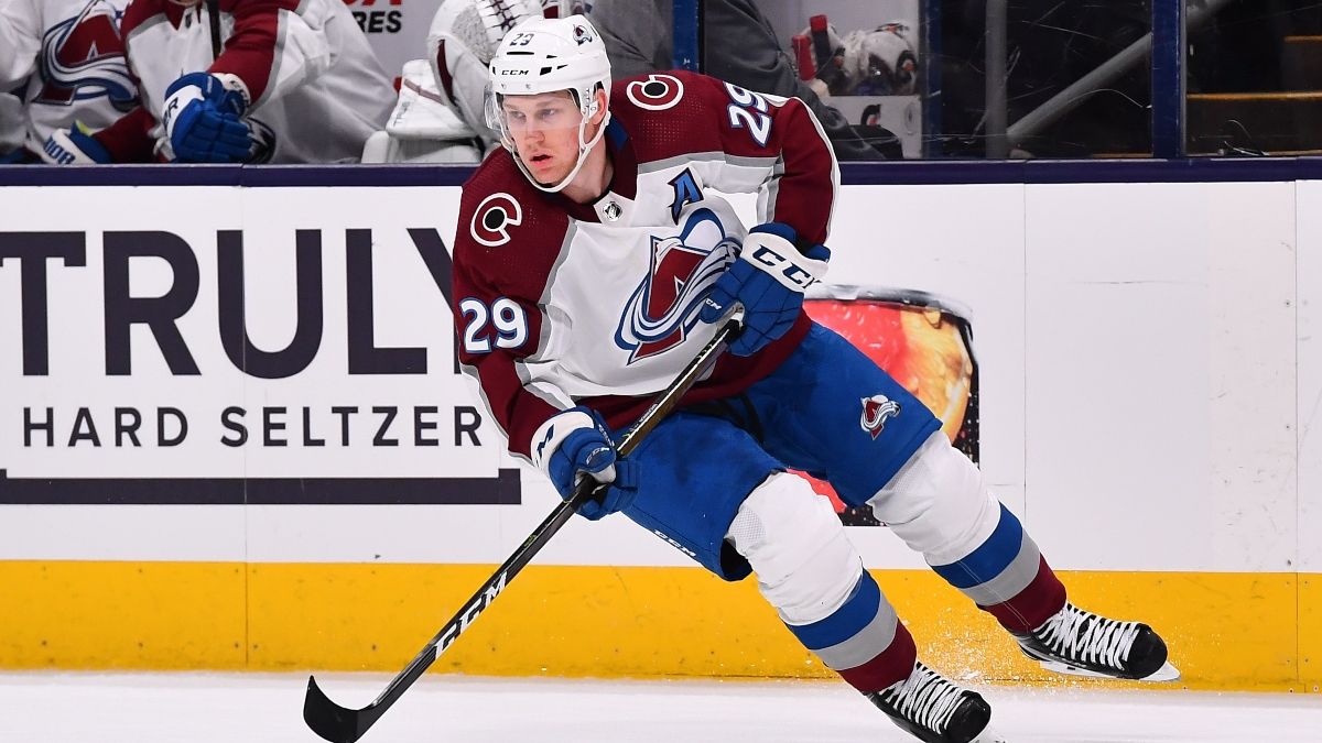 Maple Leafs vs. Avalanche NHL Odds, Pick, Preview (December 1) article feature image