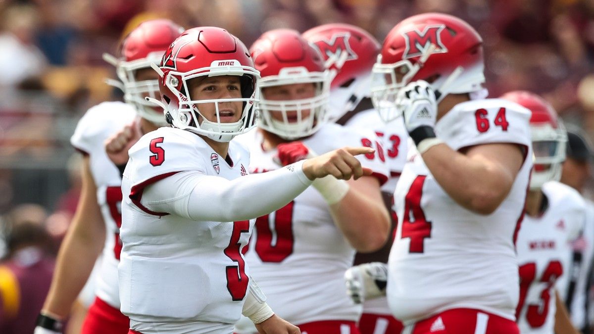 College Football Odds, Picks for Buffalo vs. Miami (OH): The Spread Bet to Make for Tuesday’s MACtion Showdown (November 9) article feature image