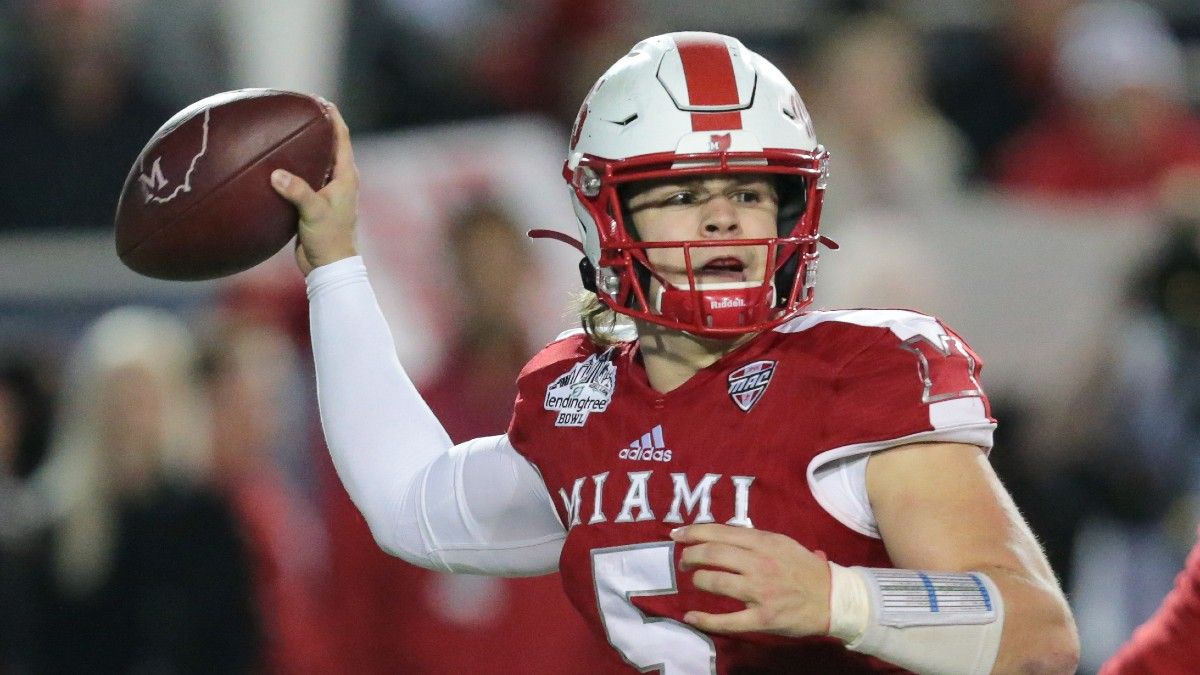 Miami (Ohio) vs. Bowling Green Betting Odds, Predictions: Our Top Pick for Tuesday’s Late MACtion Game article feature image