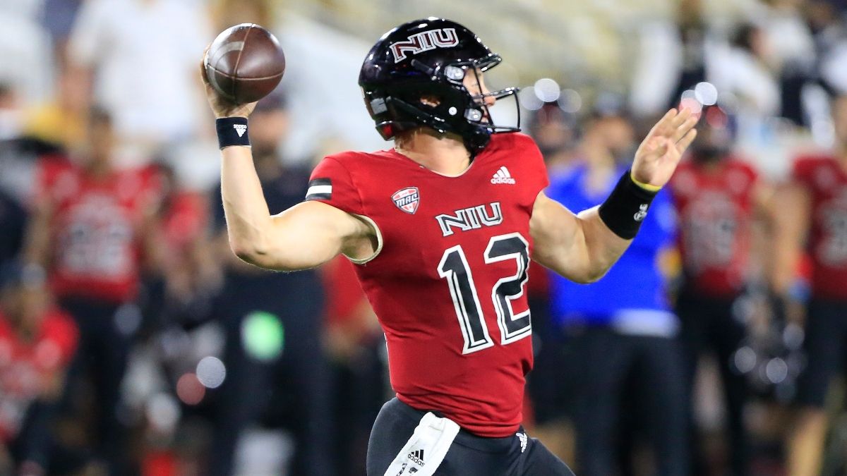 College Football Picks, Predictions for Wednesday MACtion: NIU vs. Buffalo & CMU vs. Ball State Showing Betting Model Edges article feature image