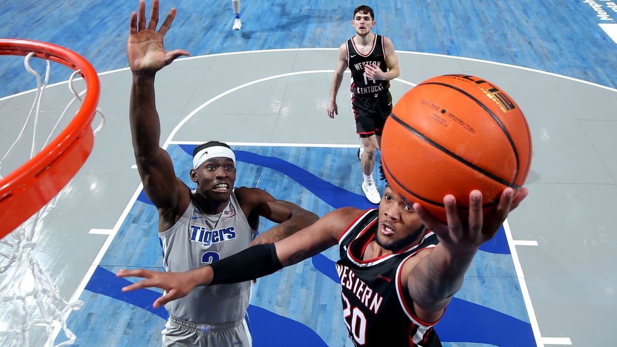 College Basketball Odds, Picks, Predictions for Buffalo vs. Western Kentucky: Target the Over in Bowling Green article feature image