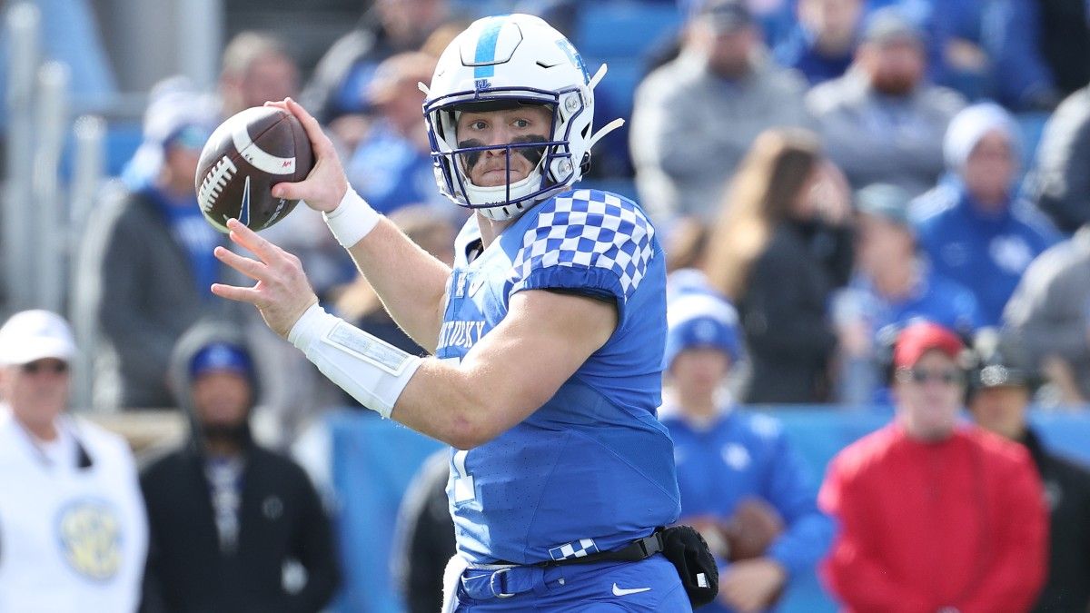 Kentucky vs. Iowa Odds, Date: Opening Spread, Total for 2022 Citrus Bowl article feature image
