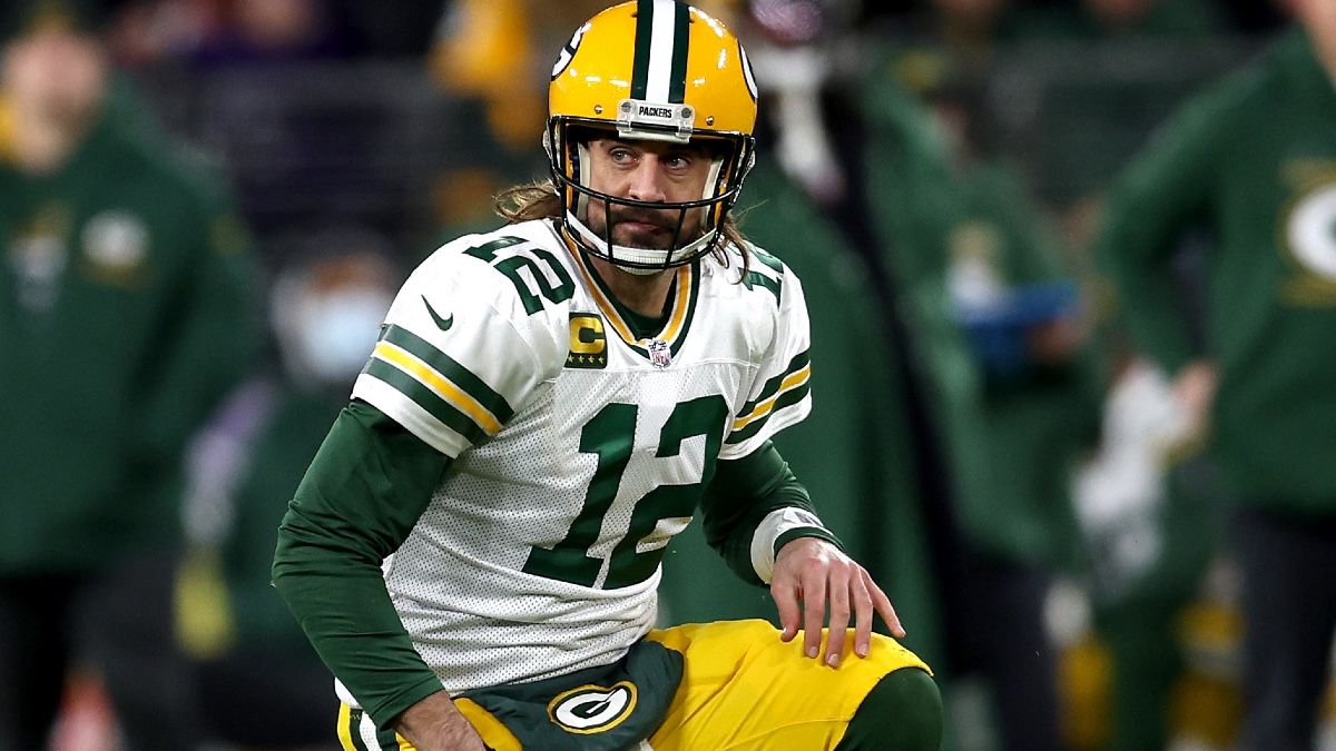 Aaron Rodgers Closes Gap on Tom Brady in NFL MVP Odds Race article feature image