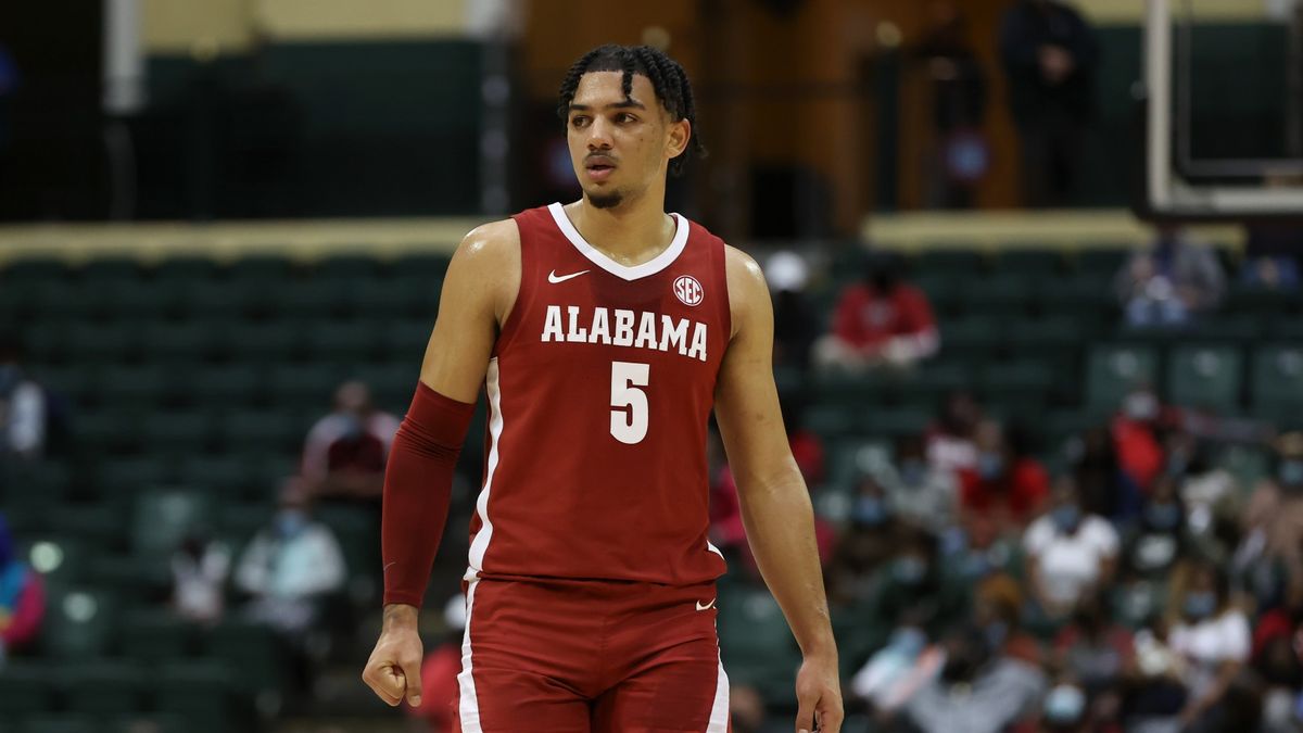 College Basketball Odds, Picks, Predictions: Auburn vs. Alabama (Tuesday, Jan. 11) article feature image