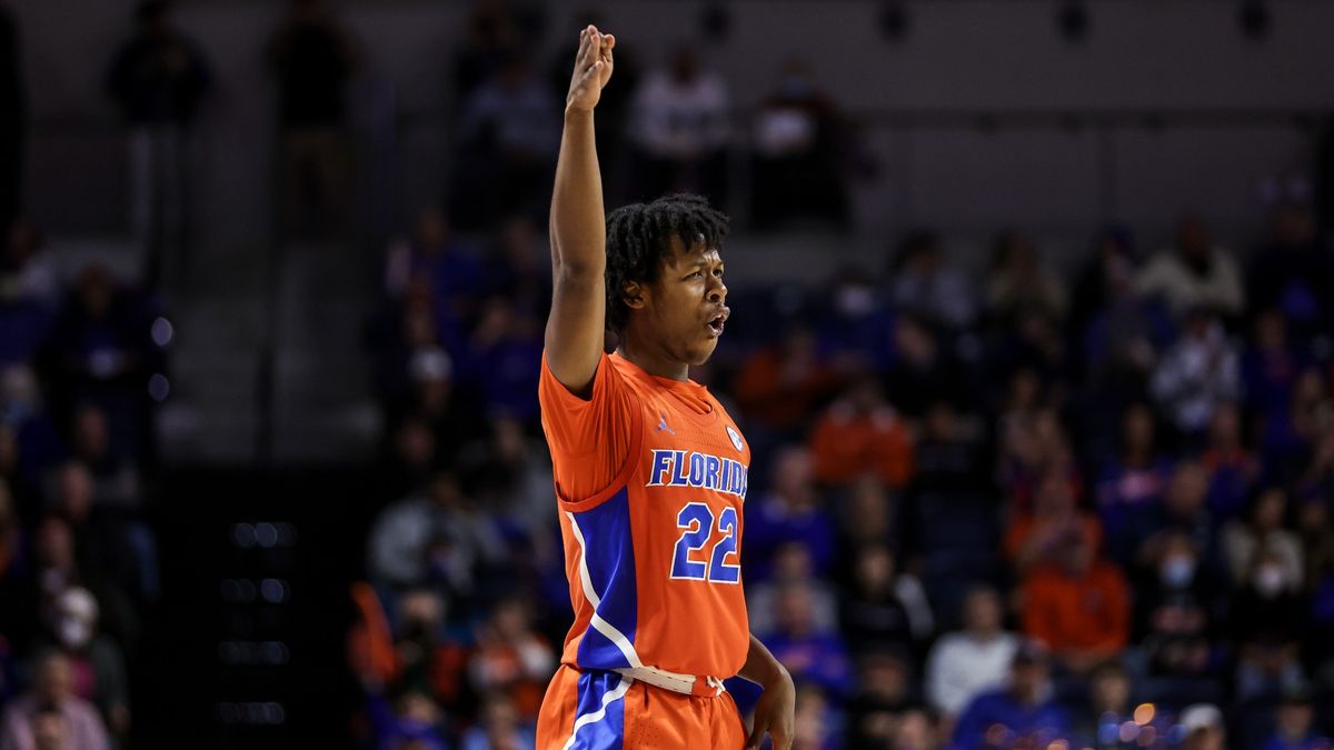 College Basketball Odds & Picks: Three Man Weave’s 3 Best Bets for Monday, Including Florida vs. Ole Miss article feature image