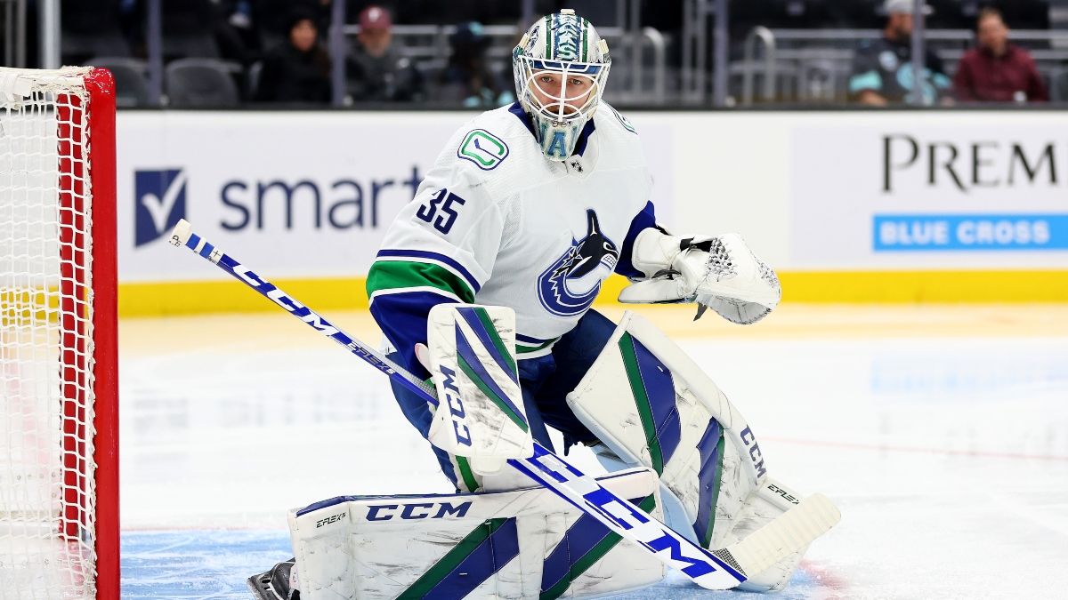 Canucks vs. Stars NHL Odds, Picks, Predictions: Will Low-Scoring Trends Continue? (March 26) article feature image