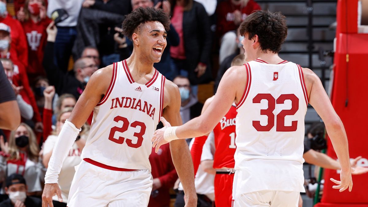 College Basketball Odds, Picks and Predictions for Minnesota vs. Indiana (Sunday, Jan. 9) article feature image