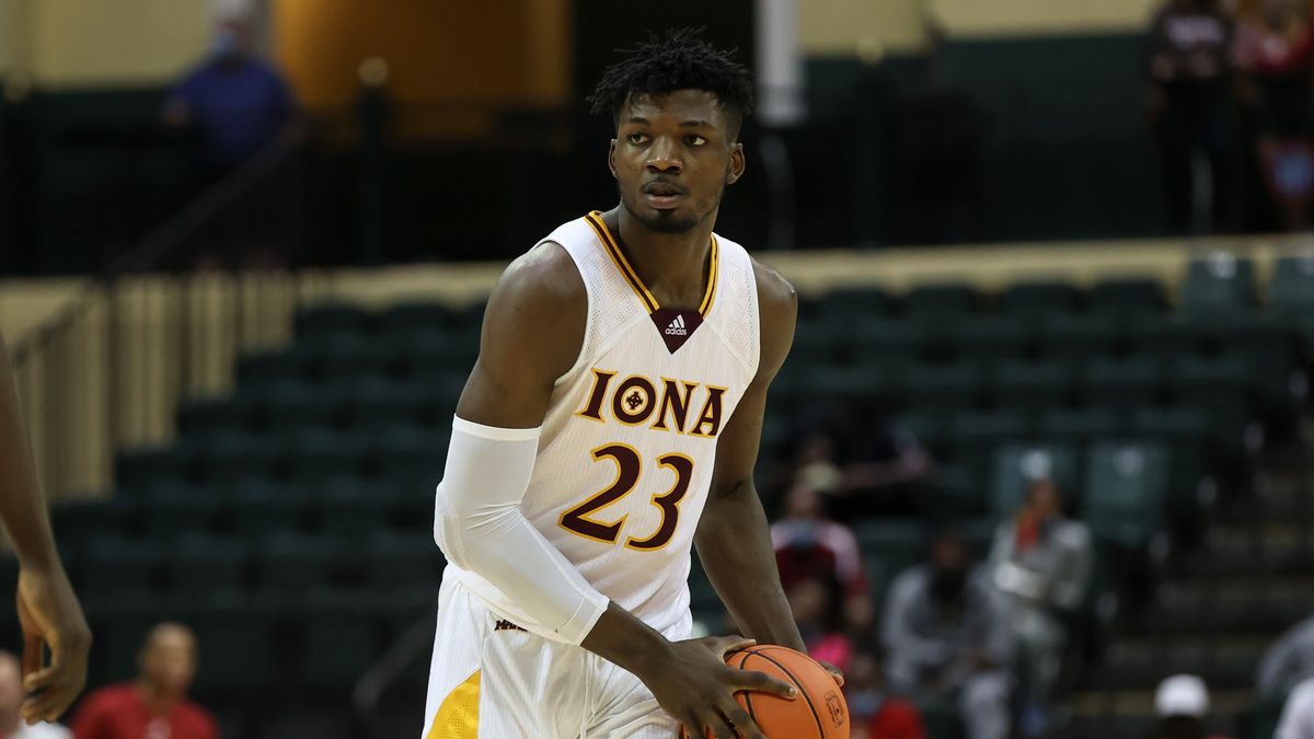 College Basketball Mid-Major Report: Breaking Down Wagner, Furman & Iona article feature image