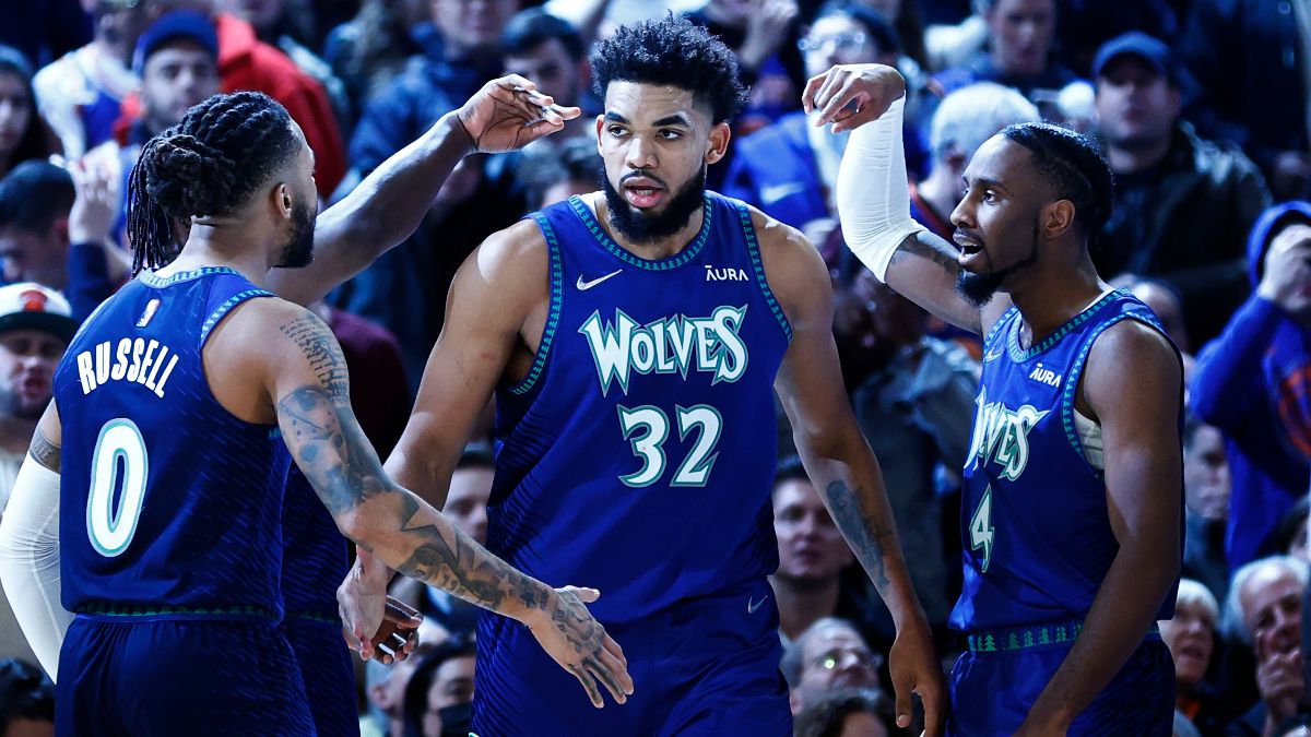 Friday NBA Odds, Projections: Betting Model Picks, Including Knicks vs. Bucks, Timberwolves vs. Suns (Jan. 28) article feature image