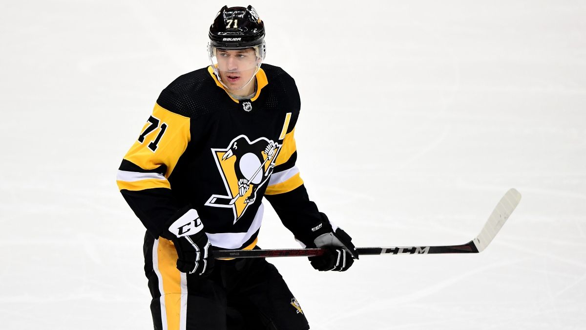 Thursday NHL Playoffs Betting Odds, Picks: Sharp Action Hitting Total of Penguins-Rangers, Capitals-Panthers (May 5) article feature image
