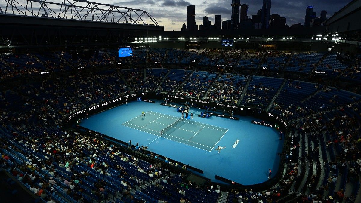 Monday Australian Open Betting Picks, Predictions: How We’re Playing the Day 2 Matchups article feature image
