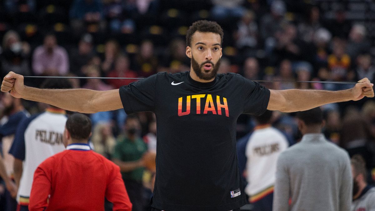 NBA Injury News & Starting Lineups (January 5): Trae Young and Rudy Gobert Questionable, Giannis Antetokounmpo Out Wednesday article feature image