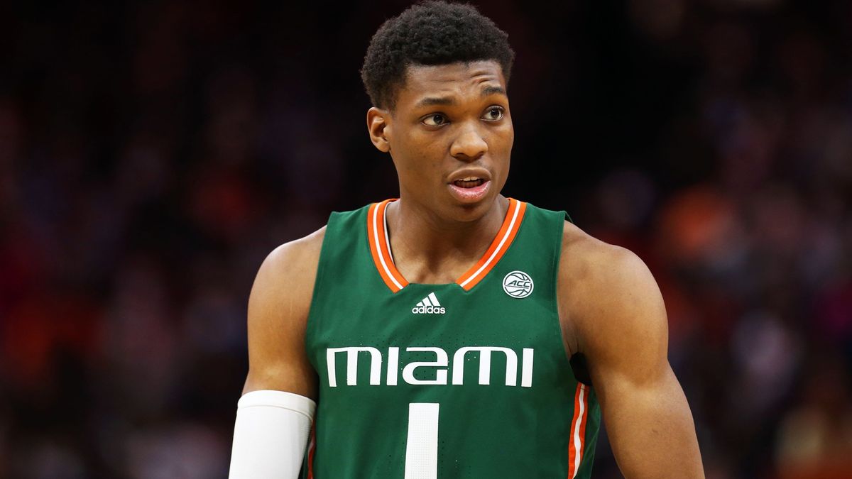 College Basketball Odds & Picks: Three Man Weave’s 3 Best Bets for Wednesday, Including Miami vs. Louisville article feature image