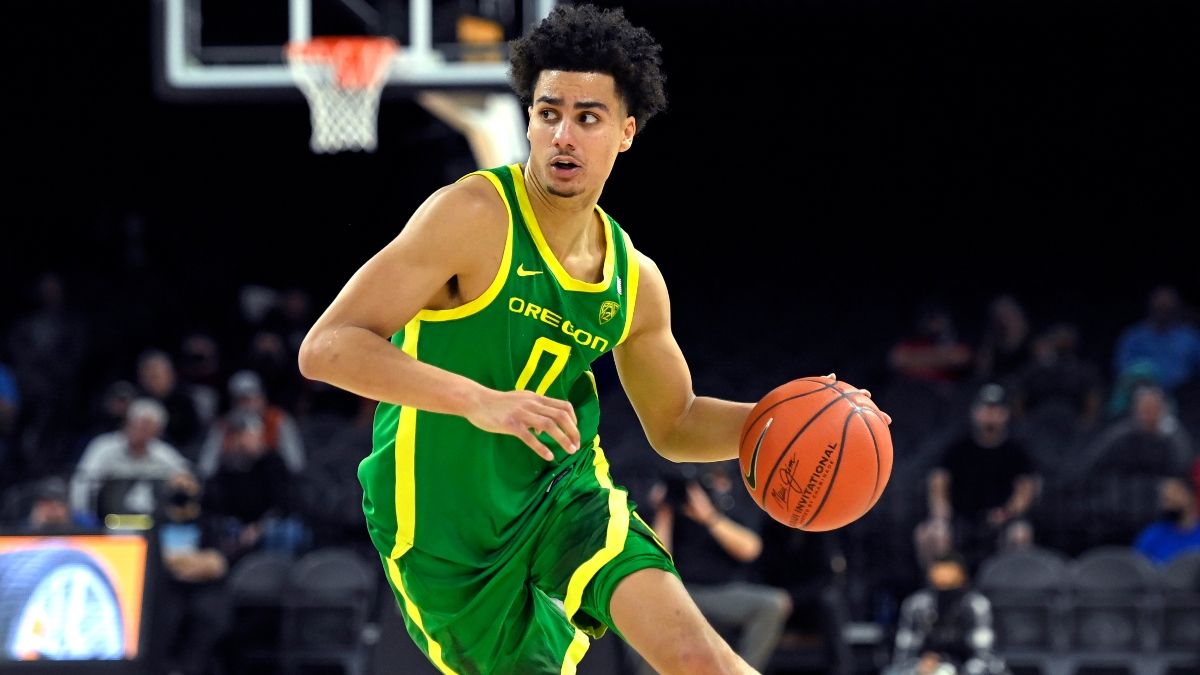 USC vs. Oregon College Basketball Odds, Picks, Predictions: Ducks Look To Bolster NCAA Tournament Resume (Saturday, February 26) article feature image