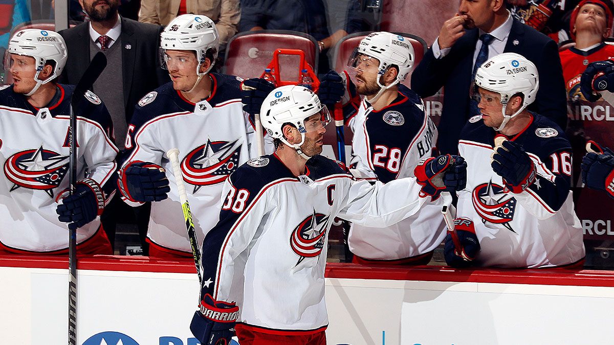 Friday NHL Odds, Picks, Prediction: Columbus Blue Jackets vs. Carolina Hurricanes Betting Preview article feature image