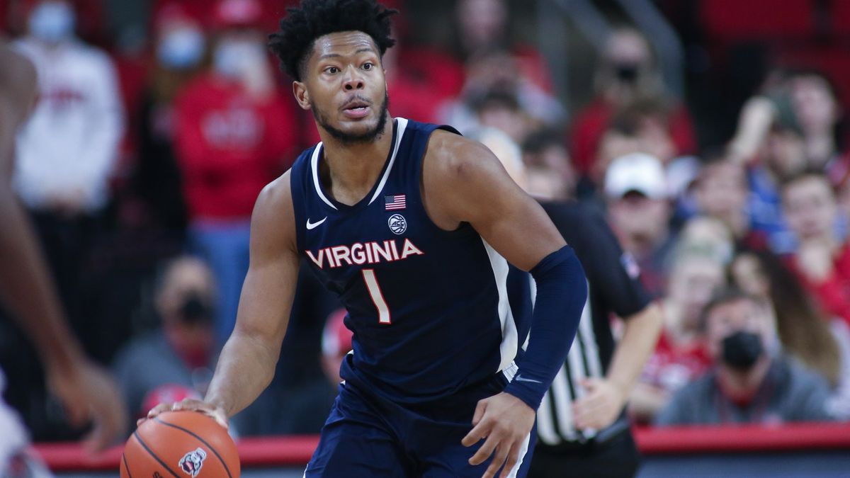 College Basketball Player Props: 3 Picks for Feb. 19, Including Virginia’s Jayden Gardner article feature image