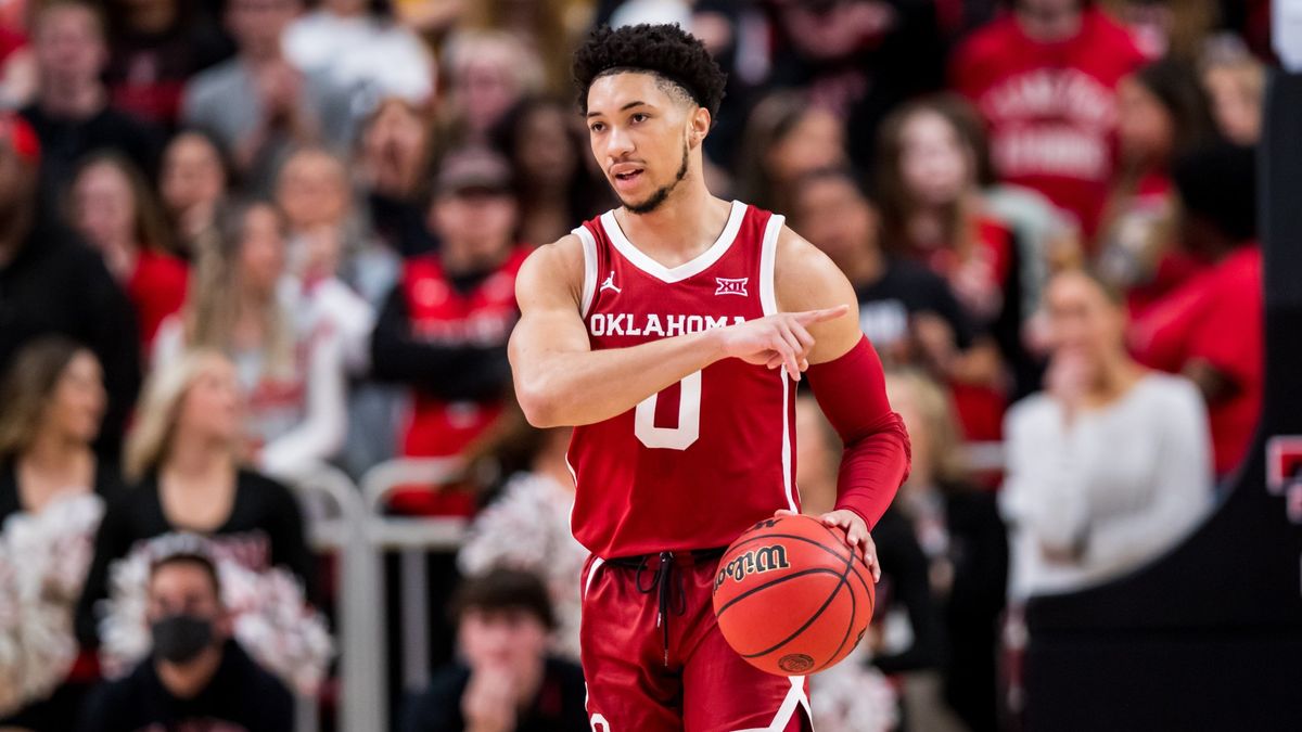 College Basketball Odds & Picks for Oklahoma State vs. Oklahoma: How to Bet Bedlam on Hardwood article feature image