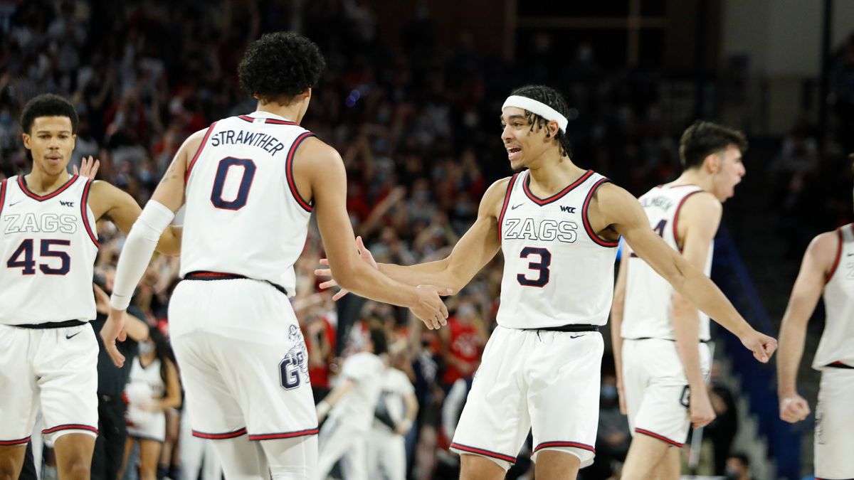 College Basketball Best Bets: Our Staff’s 7 Selections for Thursday, Including Gonzaga vs. San Francisco article feature image