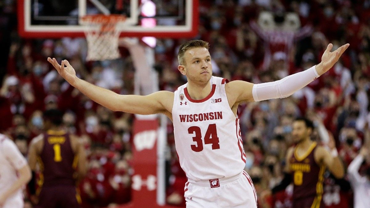 College Basketball Player Props: 3 Bets, Including Armando Bacot & Brad Davison (Feb. 5) article feature image