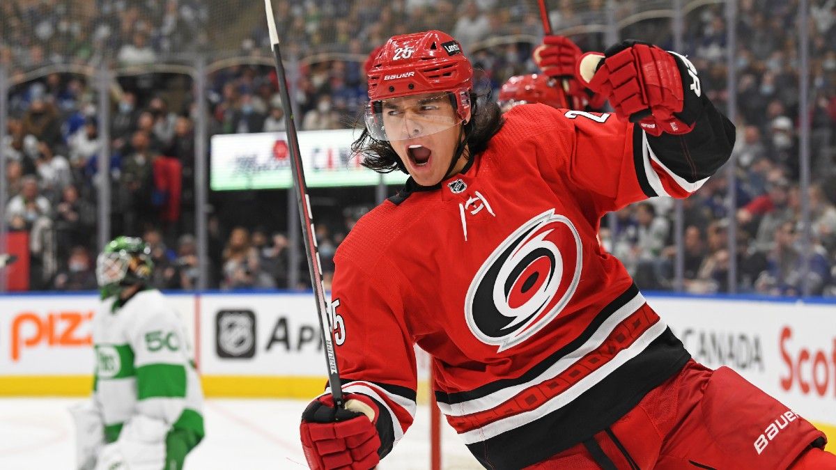 Hurricanes vs. Devils NHL Odds, Picks, Predictions: Back Powerful Carolina to Secure Victory (April 23) article feature image