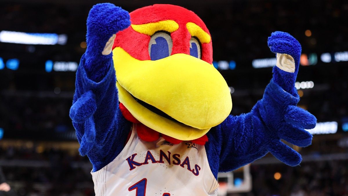 Villanova vs. Kansas Odds, Promo: Bet $10, Win $200 if Either Team Scores a Point! article feature image