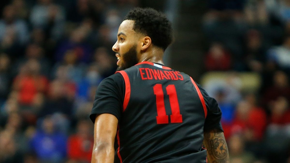 March Madness Props: Bet Kyler Edwards As Top Scorer In Houston vs. Arizona, More Expert Sweet 16 Projections article feature image