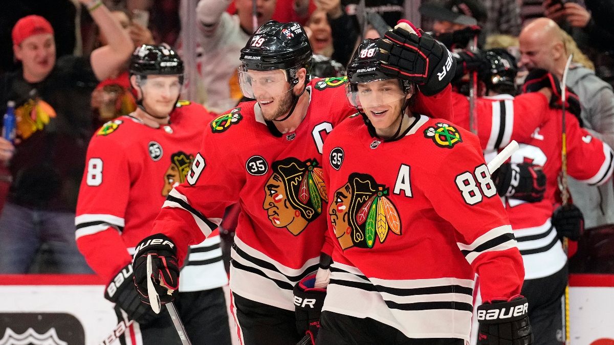 Caesars Illinois Promo: Get $1,100 in First-Bet Insurance on the Blackhawks! article feature image