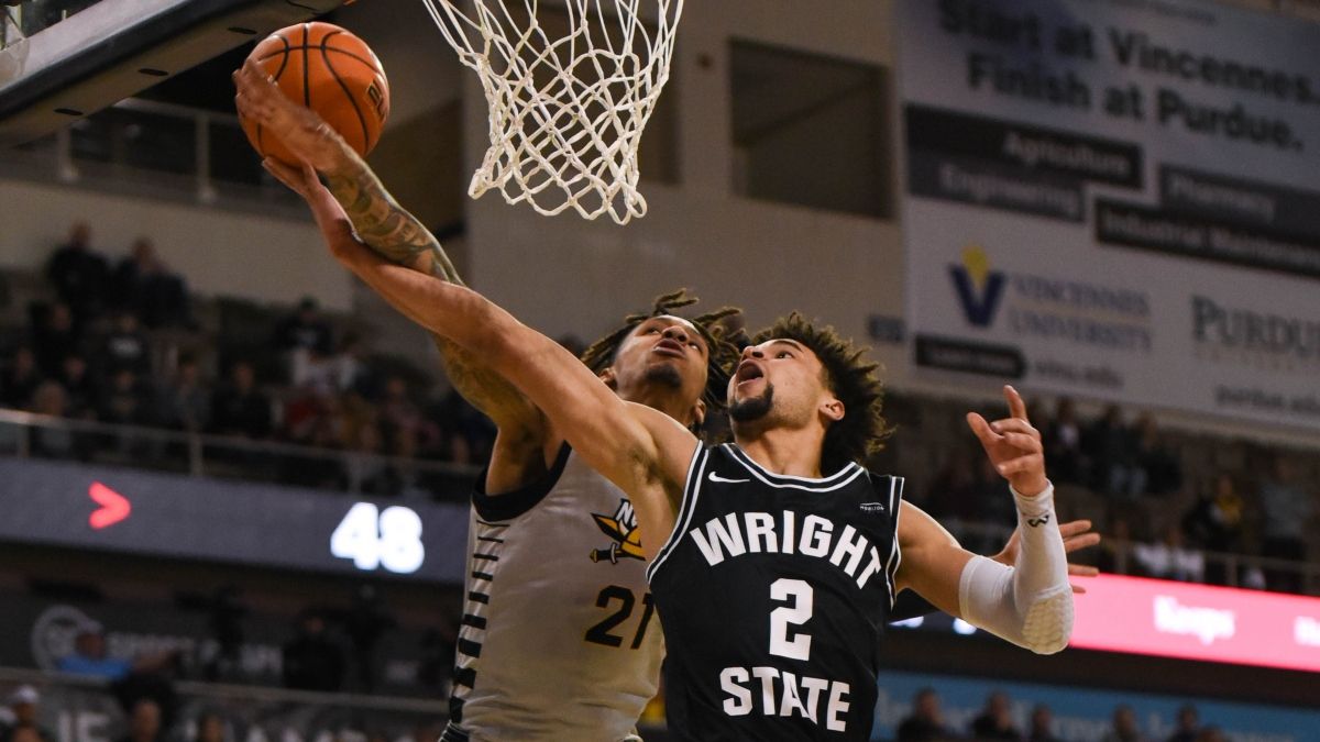 March Madness Props To Bet: 3 Expert Picks For Bryant vs. Wright State In Wednesday’s First Four NCAA Matchup article feature image