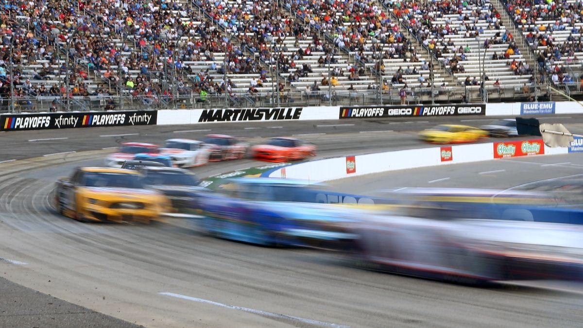 NASCAR Betting Strategy & Advice: 4 Tips for Wagering at Races In-Person article feature image