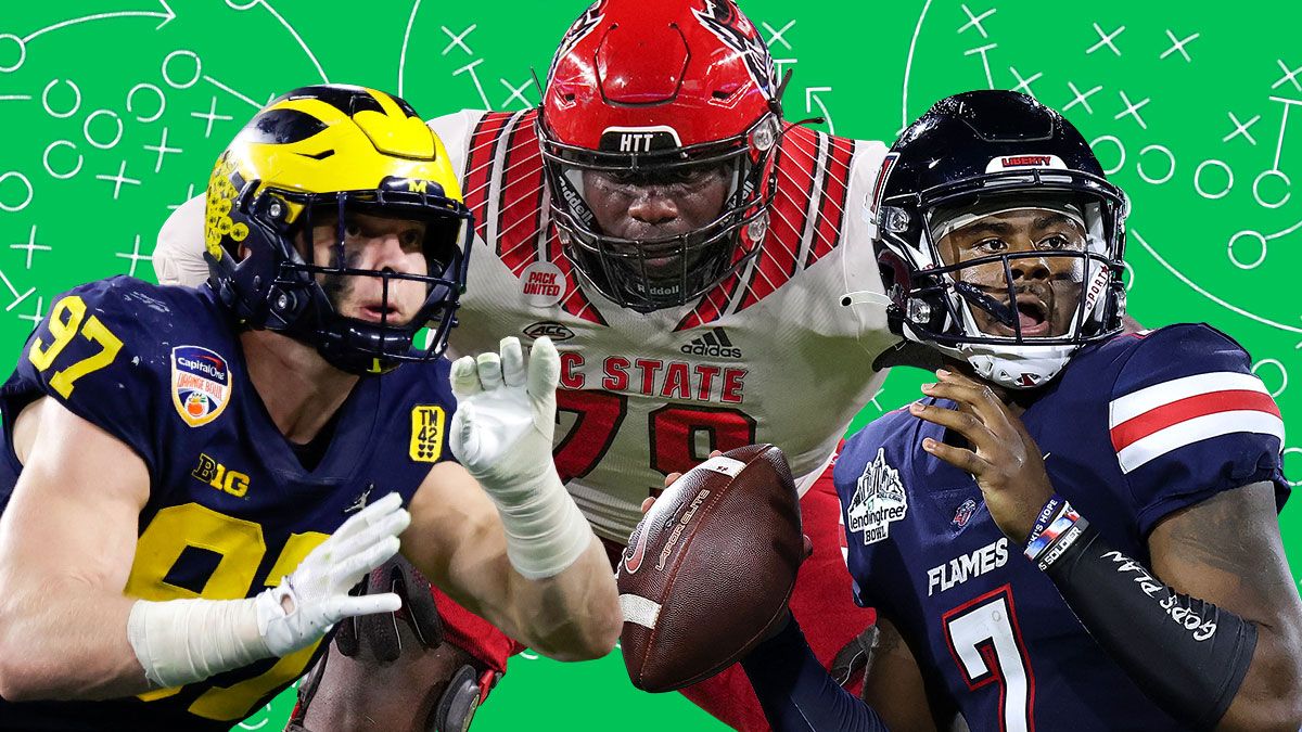 2022 NFL Mock Draft: Aidan Hutchinson Still No. 1, Malik Willis to Steelers, More First-Round Pick Predictions article feature image