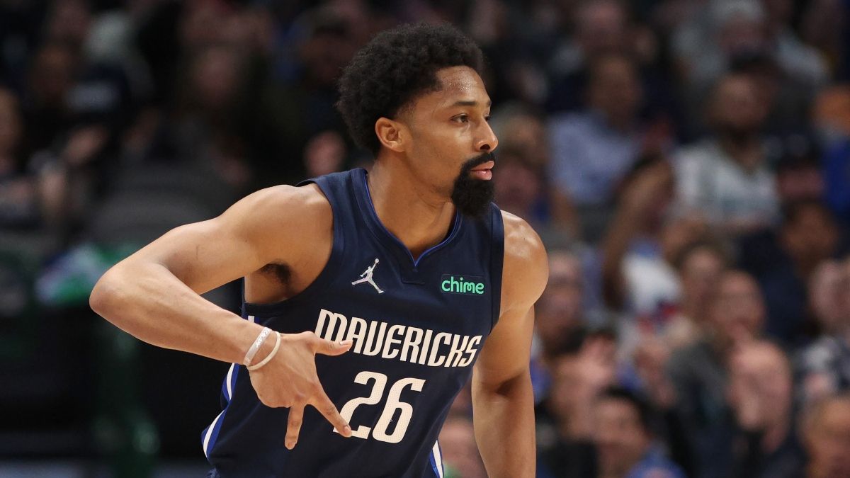 NBA Player Props: Bet These Patrick Beverley and Spencer Dinwiddie Over Picks On Saturday (March 27) article feature image