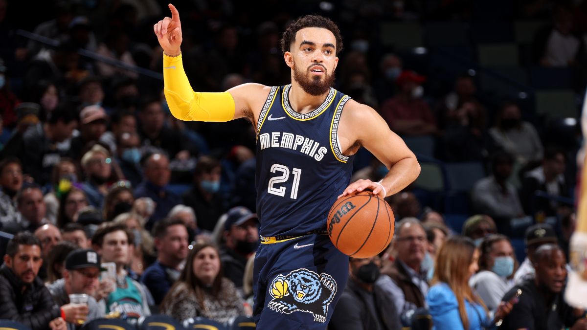 NBA Player Prop Bets & Picks: Kyrie Irving, Tyus Jones Providing Value Saturday Night (March 26) article feature image
