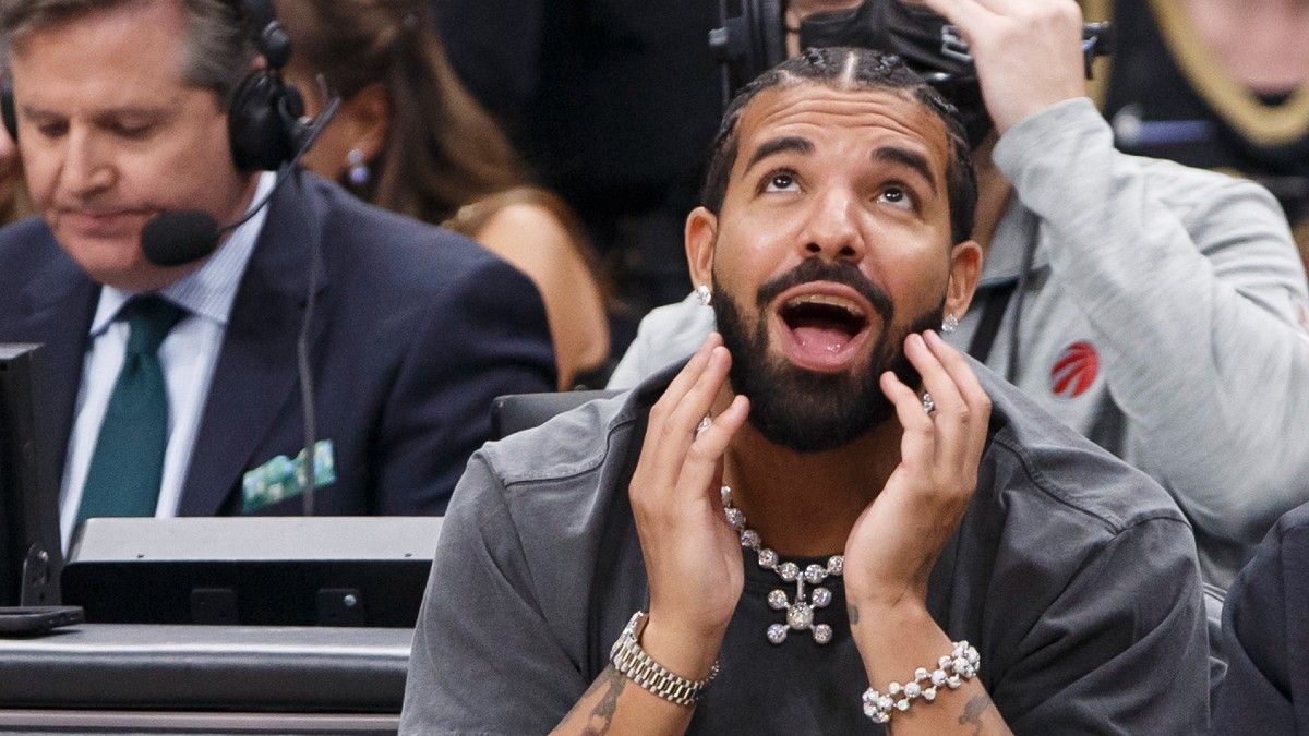 How Much Has Drake Won or Lost Through Sports Betting in 2022? Rapper Takes Big Loss on Oliveira vs. Gaethje article feature image