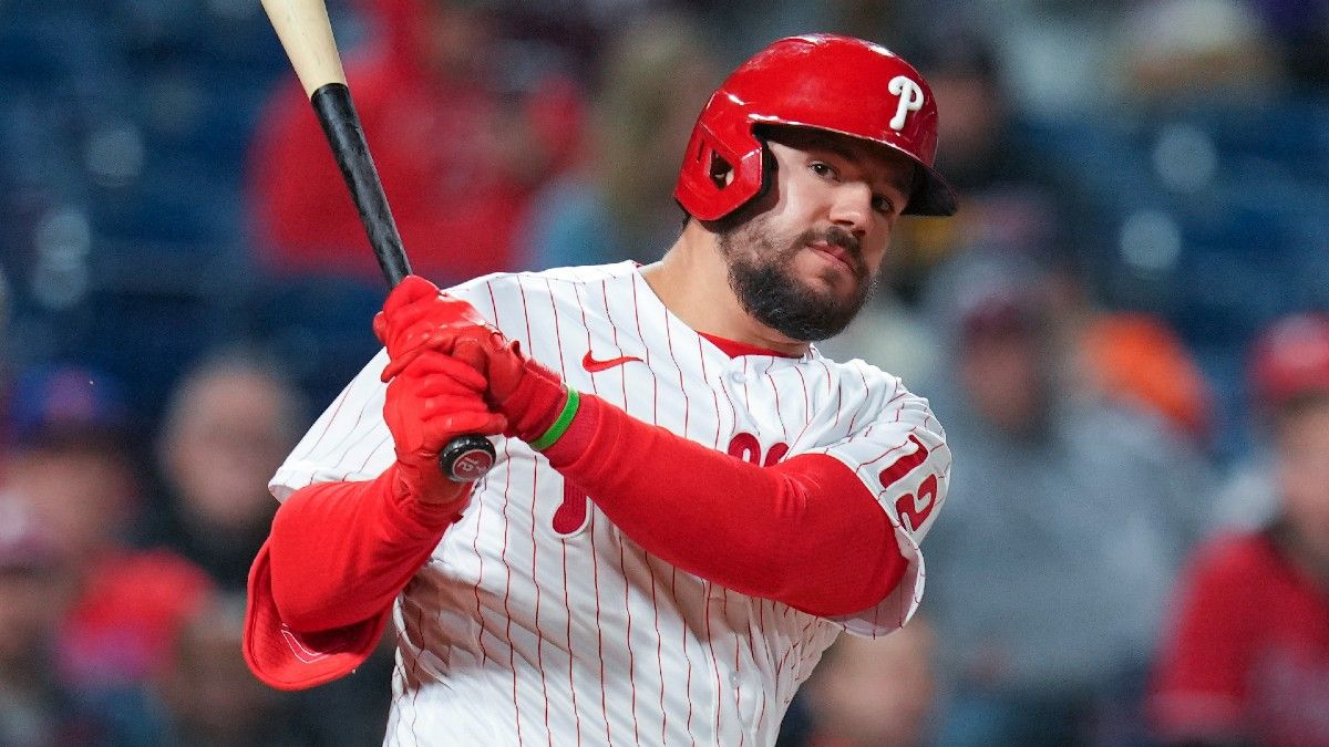 FanDuel’s Dinger Tuesday Picks For April 26: Kyle Schwarber, Adam Duvall Have What It Takes To Go Yard article feature image