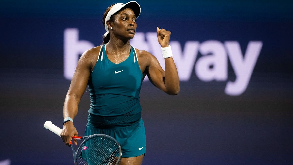 WTA Charleston Tennis Odds, Analysis & Predictions: Stephens Too Solid for Zheng (April 5) article feature image