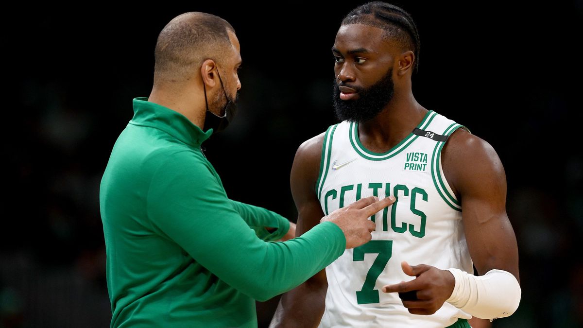 Celtics vs. Heat Game 5 Player Props & Picks: Bets for Jaylen Brown, Kyle Lowry, More (May 25) article feature image