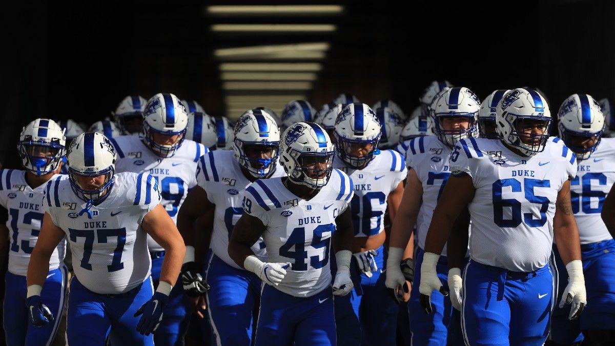 College Football Odds, Picks, Futures: What to Expect From Duke in 2022 article feature image