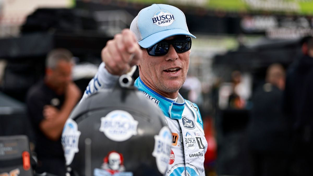 NASCAR Odds, Picks & Predictions for Pocono: How to Bet Kevin Harvick vs. Christopher Bell article feature image