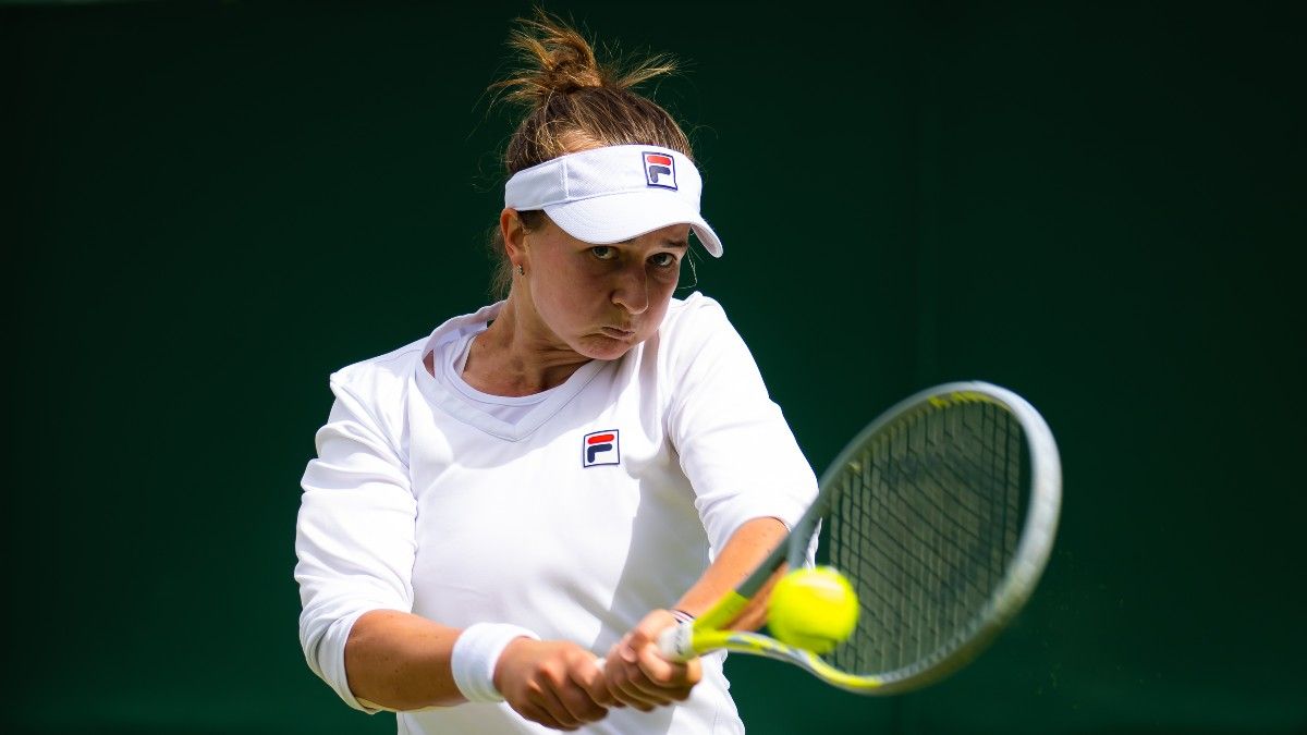 Saturday Wimbledon Odds, Predictions, Picks: Krejcikova Will Continue Her Good Run (July 2) article feature image