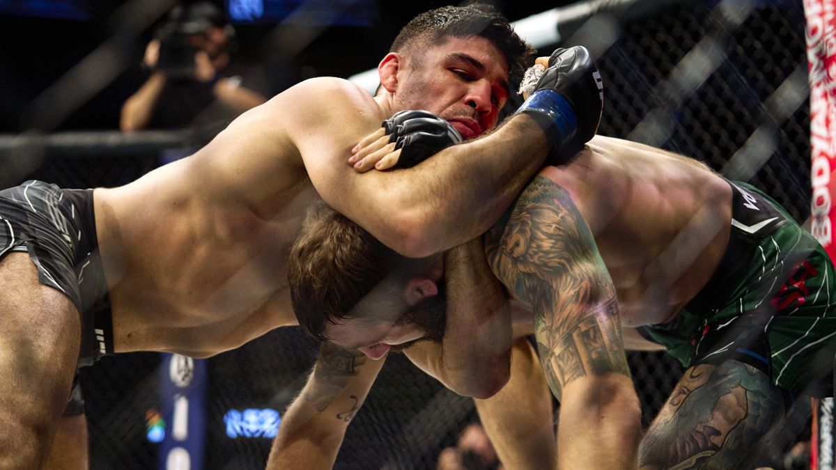 UFC on ESPN 40 Odds, Market Report: Bettors Backing Thiago Santos, Vicente Luque, Zac Pauga article feature image