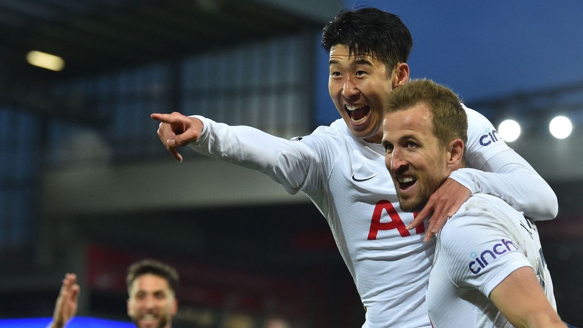 Premier League 2022-23 Betting Odds Update: Bettors Backing Tottenham, Arsenal to Lift EPL Crown article feature image