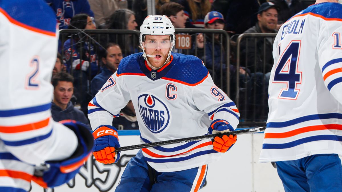 What Is a Puck Line in Hockey Betting? 1.5 and +1.5, Explained