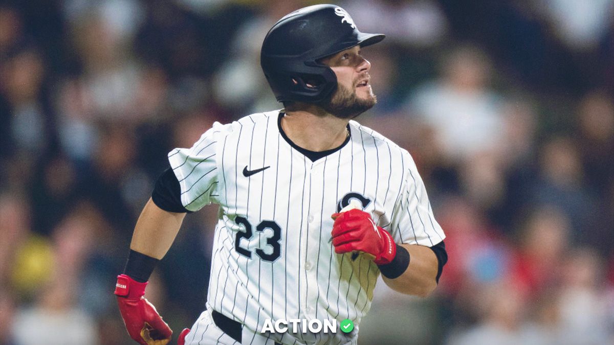 Illinois Sports Betting Handle Surges to 878 Million for August