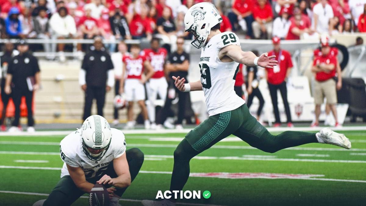 MICHIGAN VS MICHIGAN STATE PREDICTION PICKS ODDS visual data 4