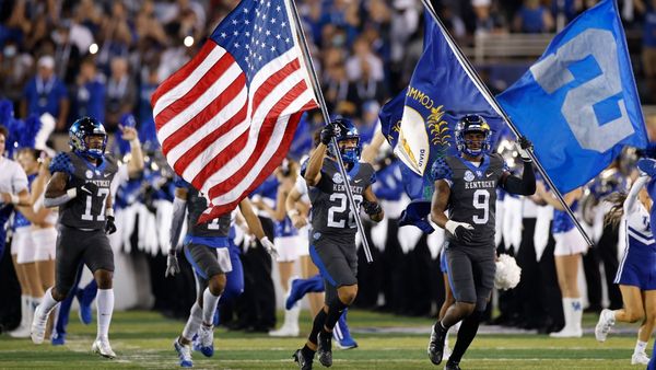 College Football Odds, Picks, Futures: Will Kentucky Hit Its Win Total?