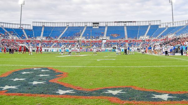 College Football Weather Forecast: Charlotte vs. FAU Week 0 Could Feature Rain, Wind in Boca Raton