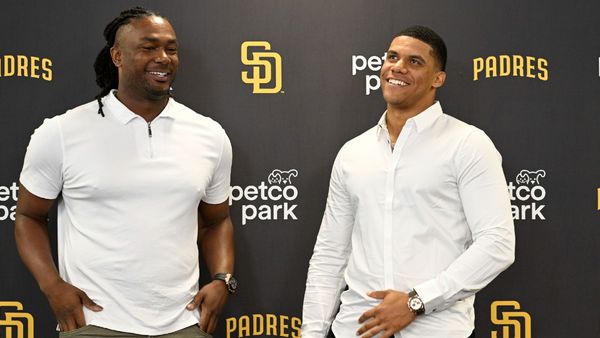 Juan Soto and Josh Bell Player Props for Padres vs. Rockies: HR Odds, Total Bases, More as Newest Padres Debut